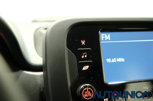FIAT Panda 1.0 CITY LIFE S&S HYBRID NEOPATENTATI