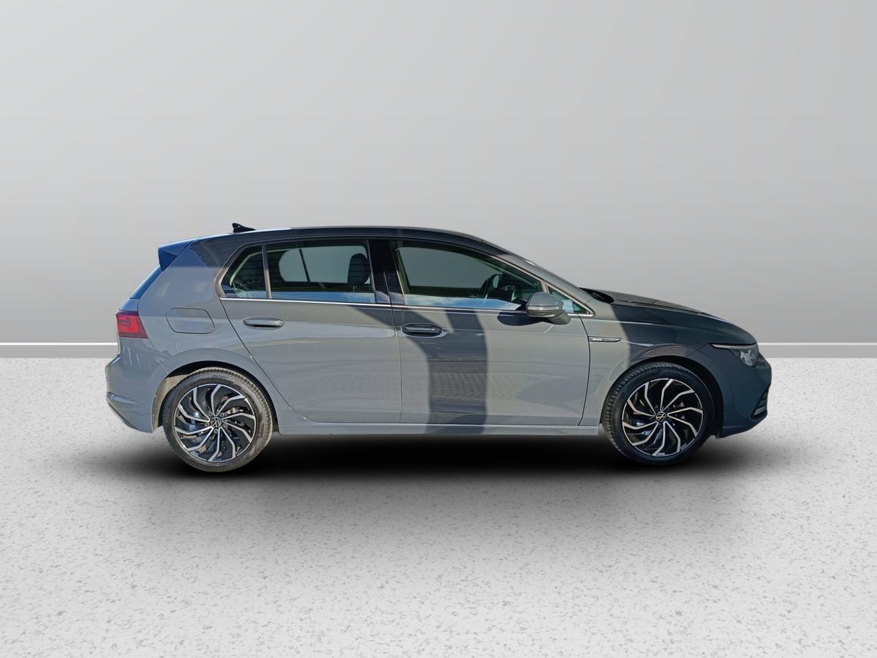 VOLKSWAGEN Golf VIII 2020 - Golf 2.0 tdi Style 150cv dsg