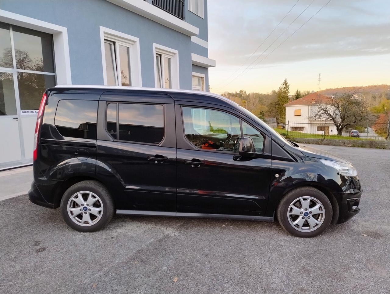 Ford Tourneo Connect Full tetto navigatore euro6 km88