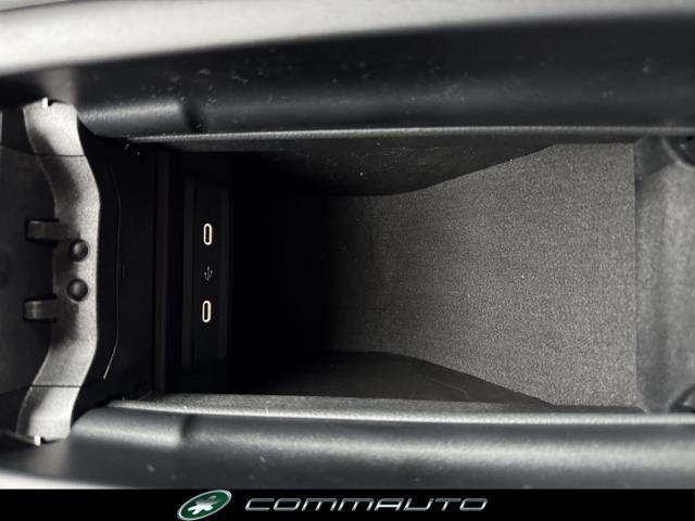 MERCEDES-BENZ A 200 Automatic AMG Line Advanced Plus