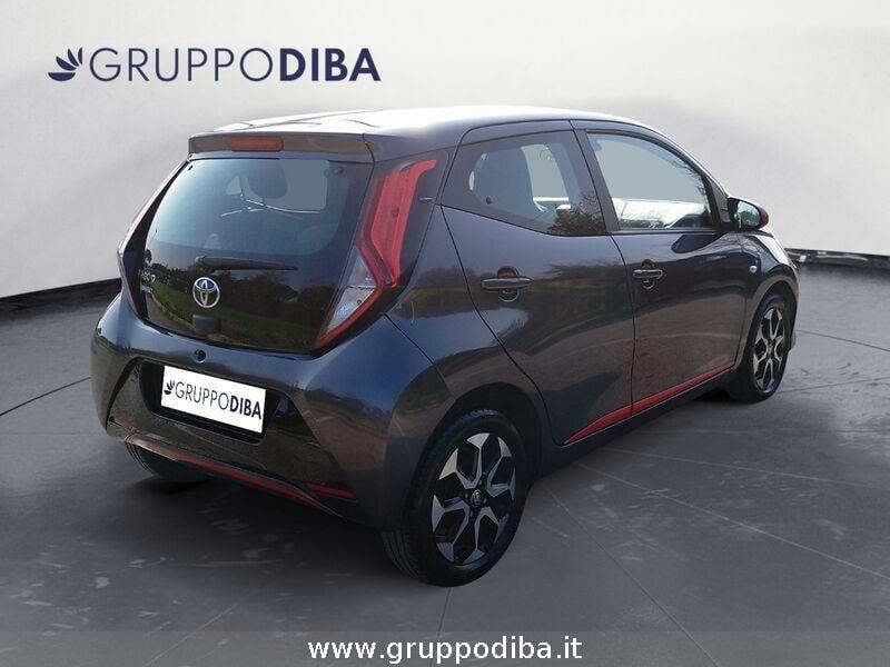 Toyota Aygo II 2018 5p 5p 1.0 x-fun m-mt 72cv