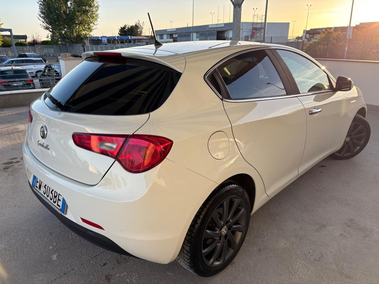 Alfa Romeo Giulietta 1.6 JTDm-2 105 CV Exclusive