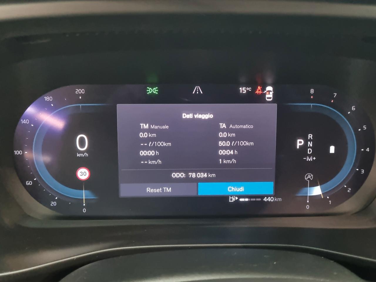 Volvo XC40 B3 automatico Plus Dark