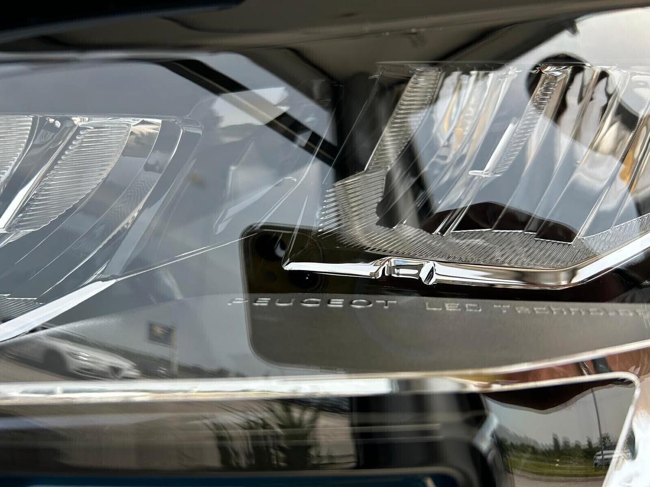 Peugeot 5008 ALLURE PACK PureTech 130 7 posti SPOTICAR