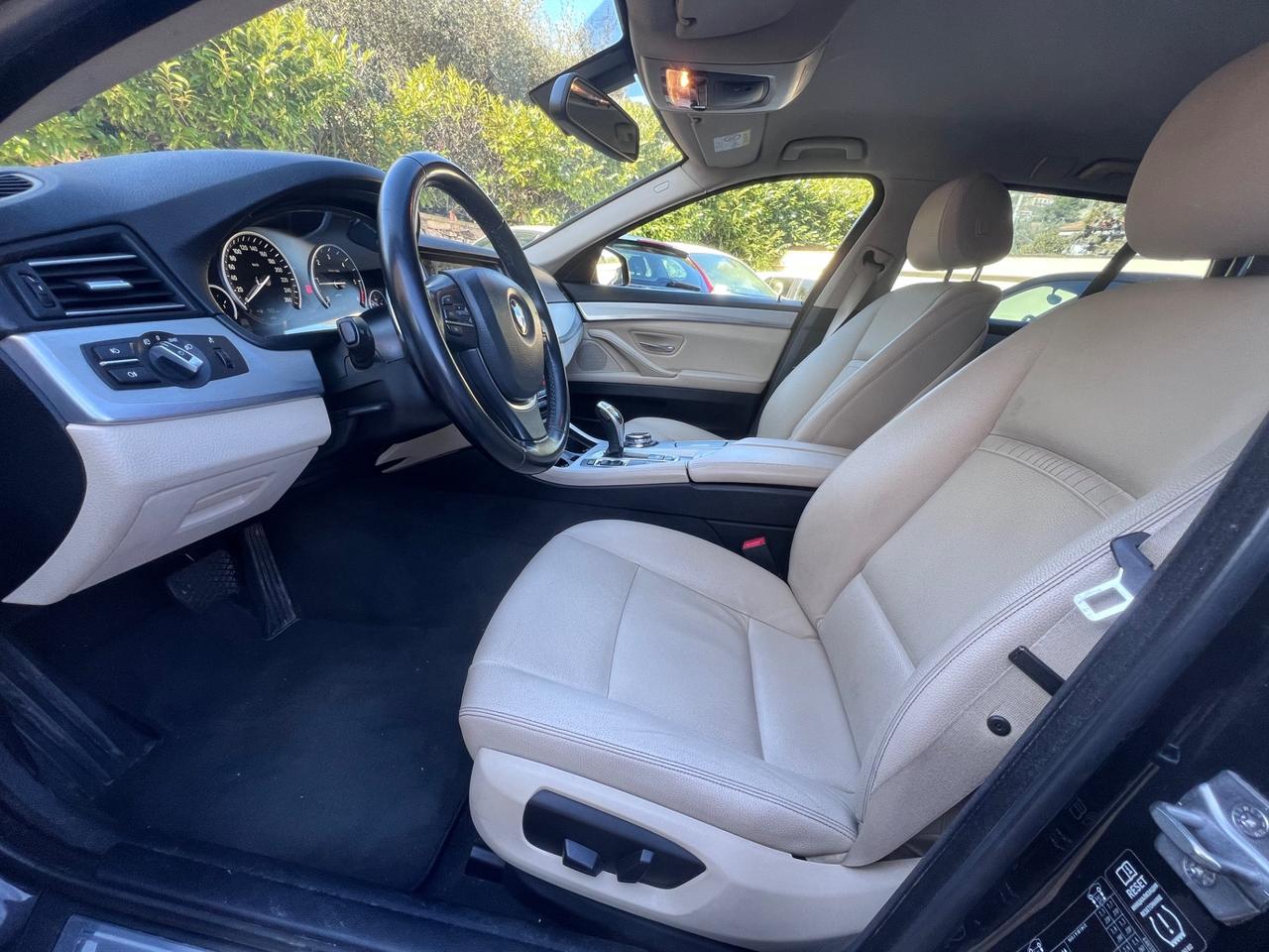 Bmw 525 525d xDrive Touring Luxury