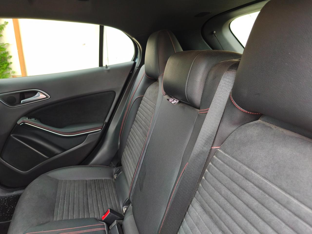 Mercedes-benz GLA 200 GLA 200 d Automatic 4Matic Premium