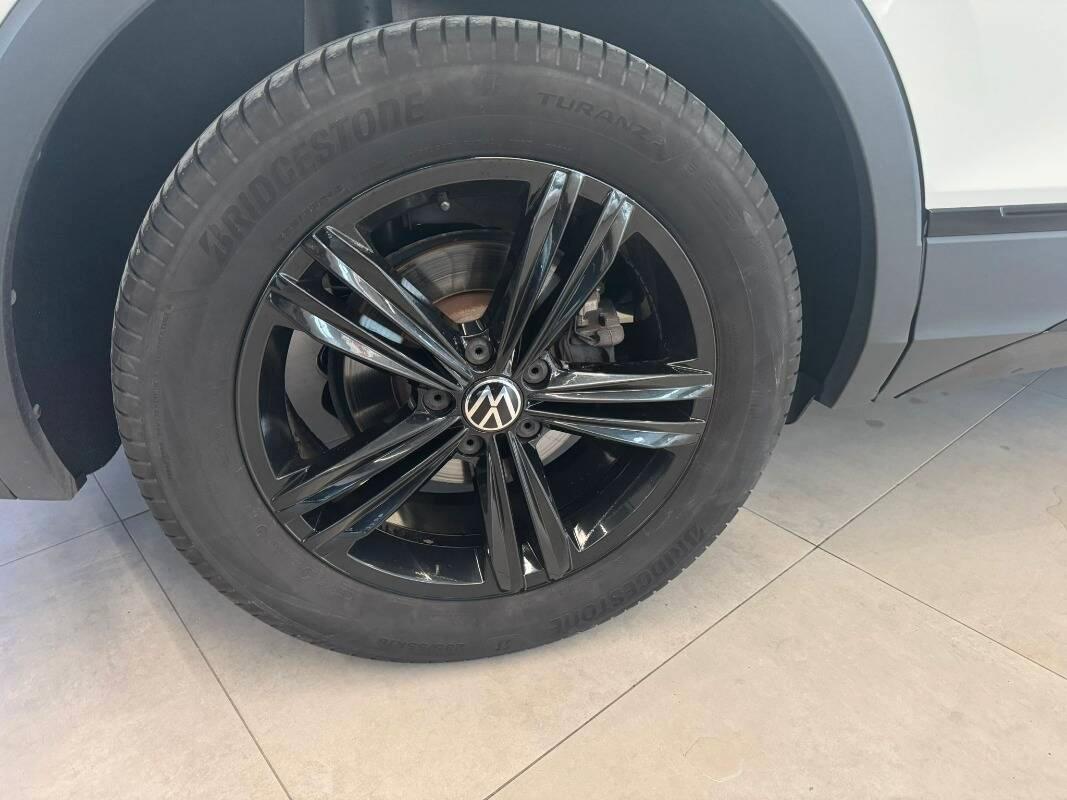 Volkswagen Tiguan 2.0 tdi URBAN SPORT 150cv dsg