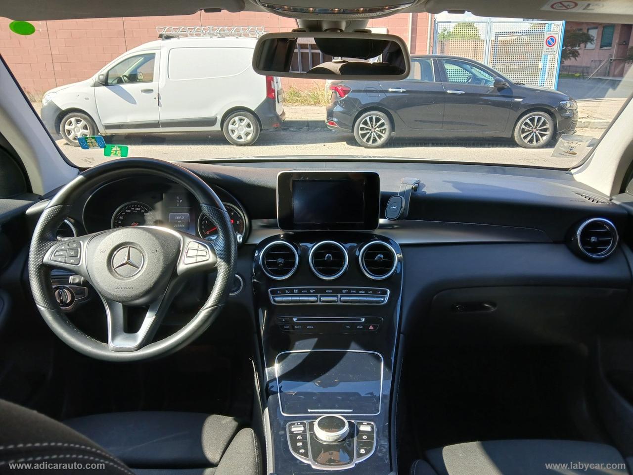 MERCEDES-BENZ GLC 220 d 4Matic Sport