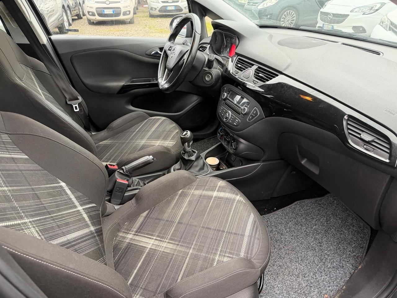 Opel Corsa 1.2 5 porte Innovation