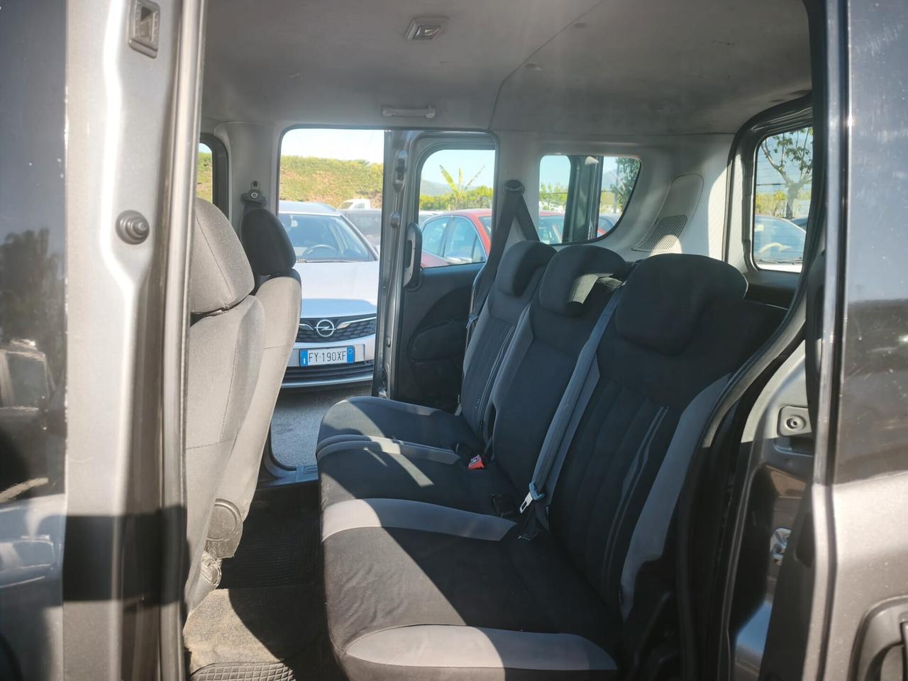 Fiat Doblò 1.6MJT 105CV Lounge