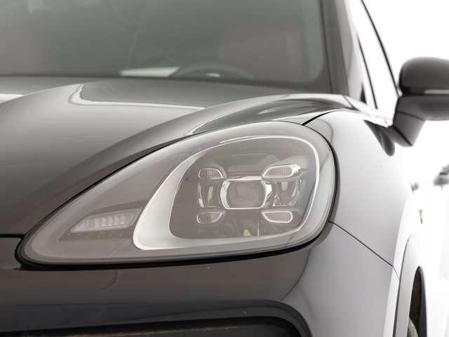Porsche Cayenne 3.0 e-hybrid tiptronic