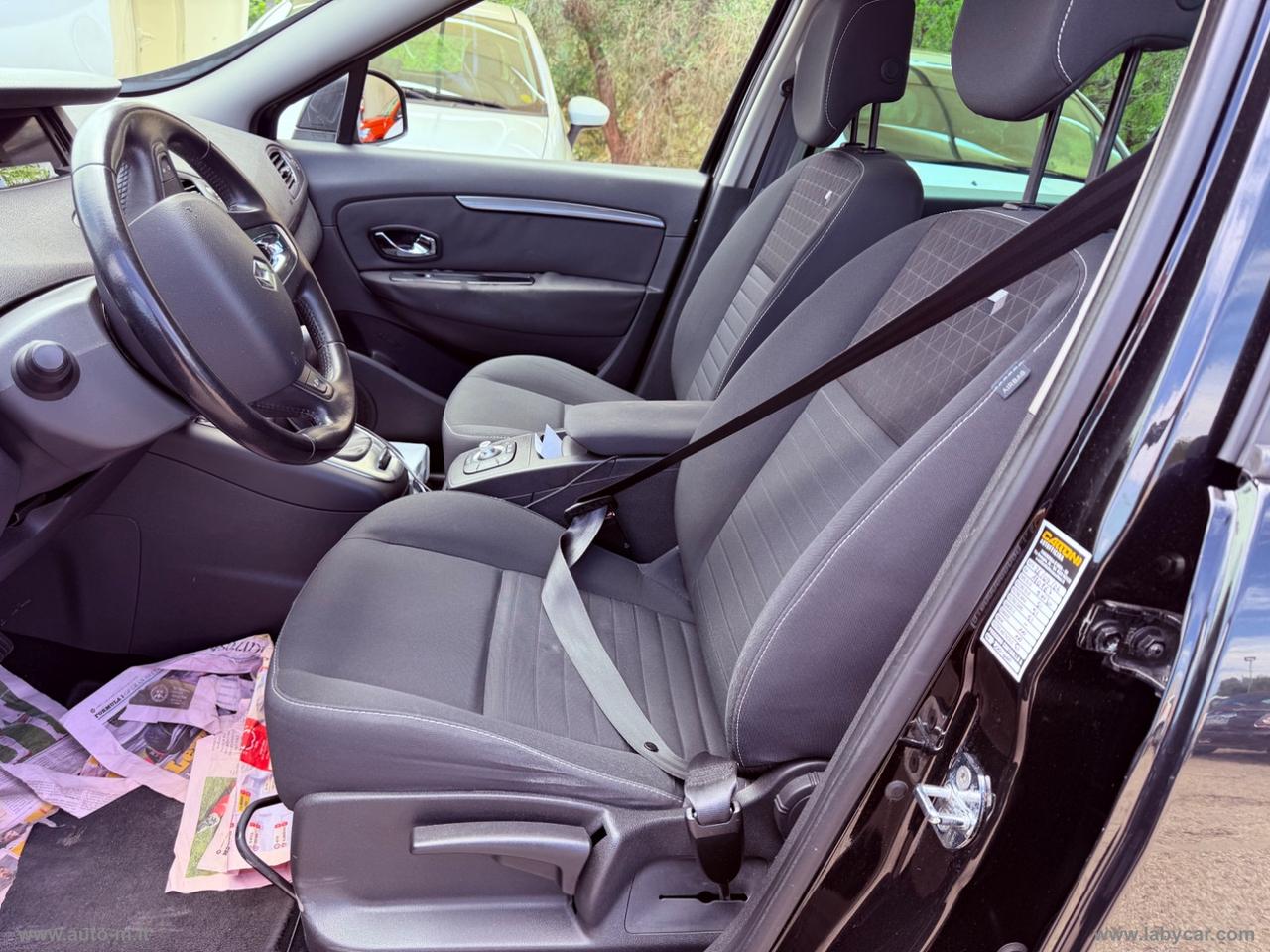 RENAULT Scénic XMod 1.5 dCi 110 CV S&S Live