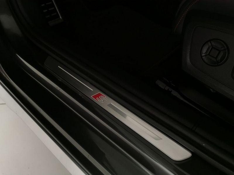 Audi A3 S3 Sedan 2.0 tfsi Sport Attitude quattro s-tronic