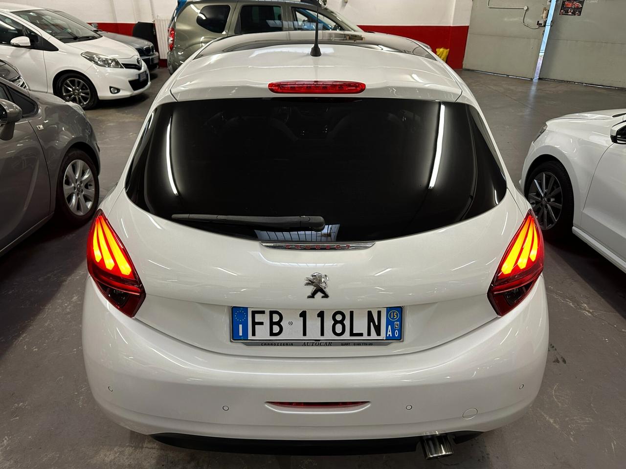 Peugeot 208 PureTech Turbo 110 S&S 5 porte GT Line