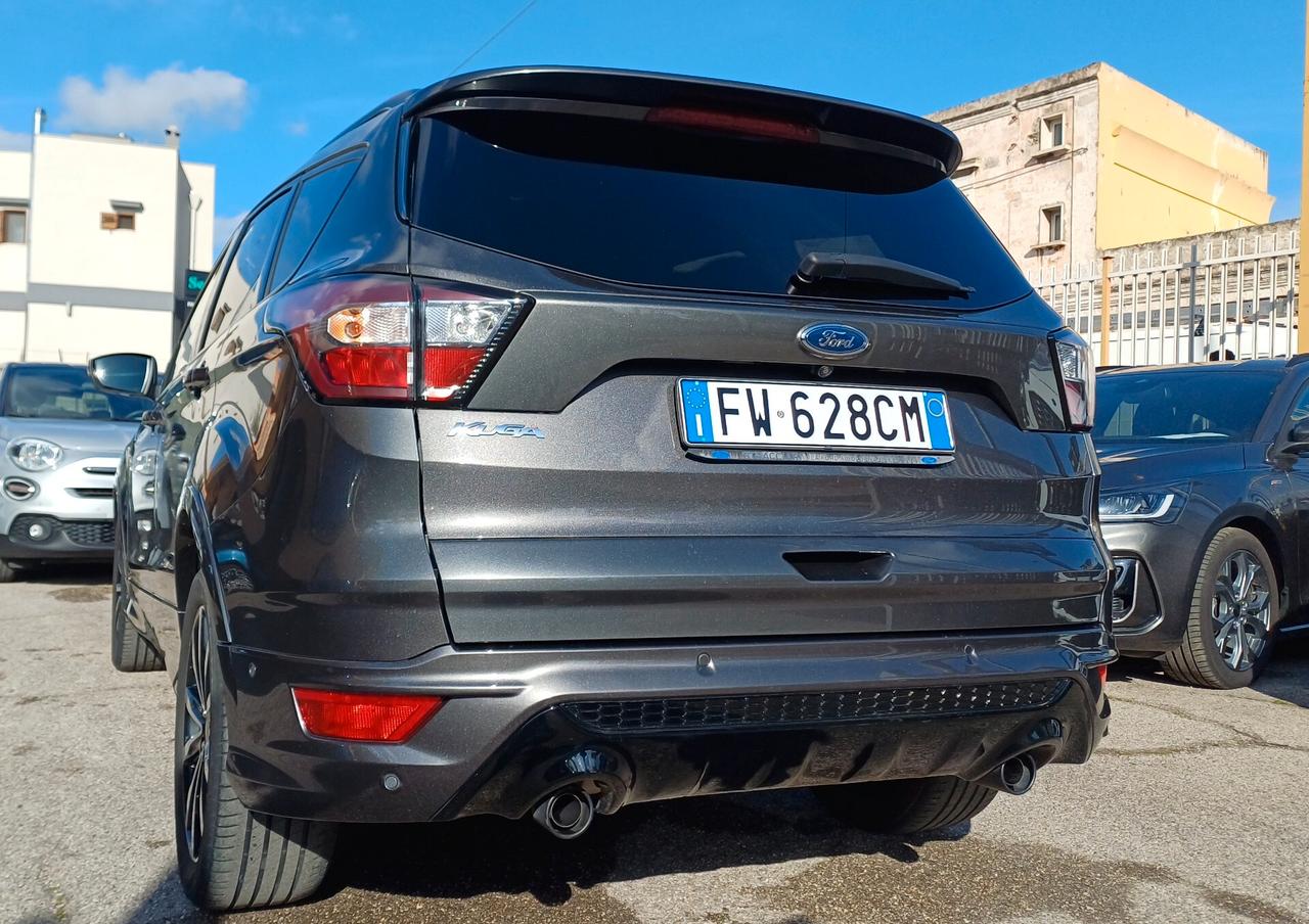 Ford Kuga 1.5 TDCI 120 CV S&S 2WD ST-Line