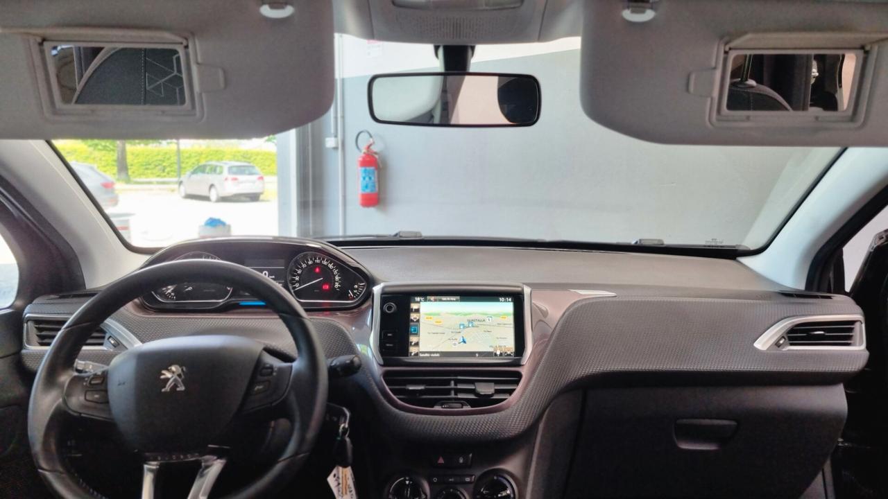 Peugeot 2008 1.2 KM 31.600 UNICO PROPRIETARIO,DISTRIBUZIONE FATTA