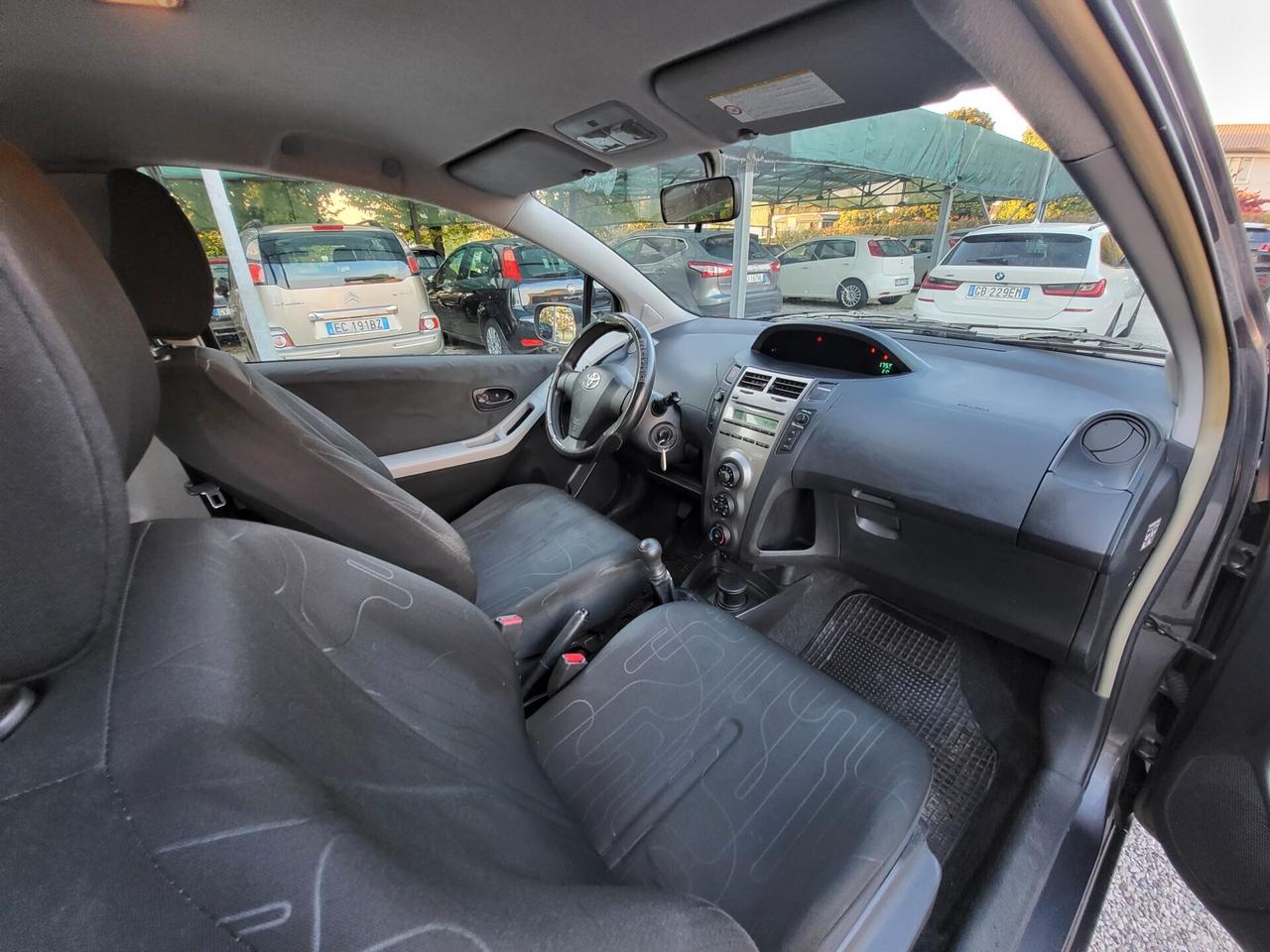 Toyota Yaris 1.0 3p Now Gpl LEGGERE BENE