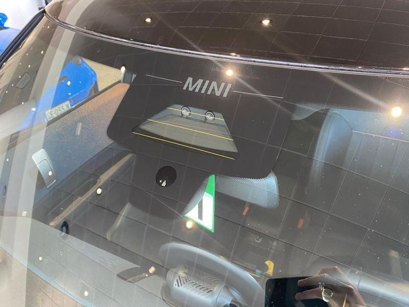 MINI Mini Countryman U25 Mini Countryman D Favoured Trim - IVA Esposta