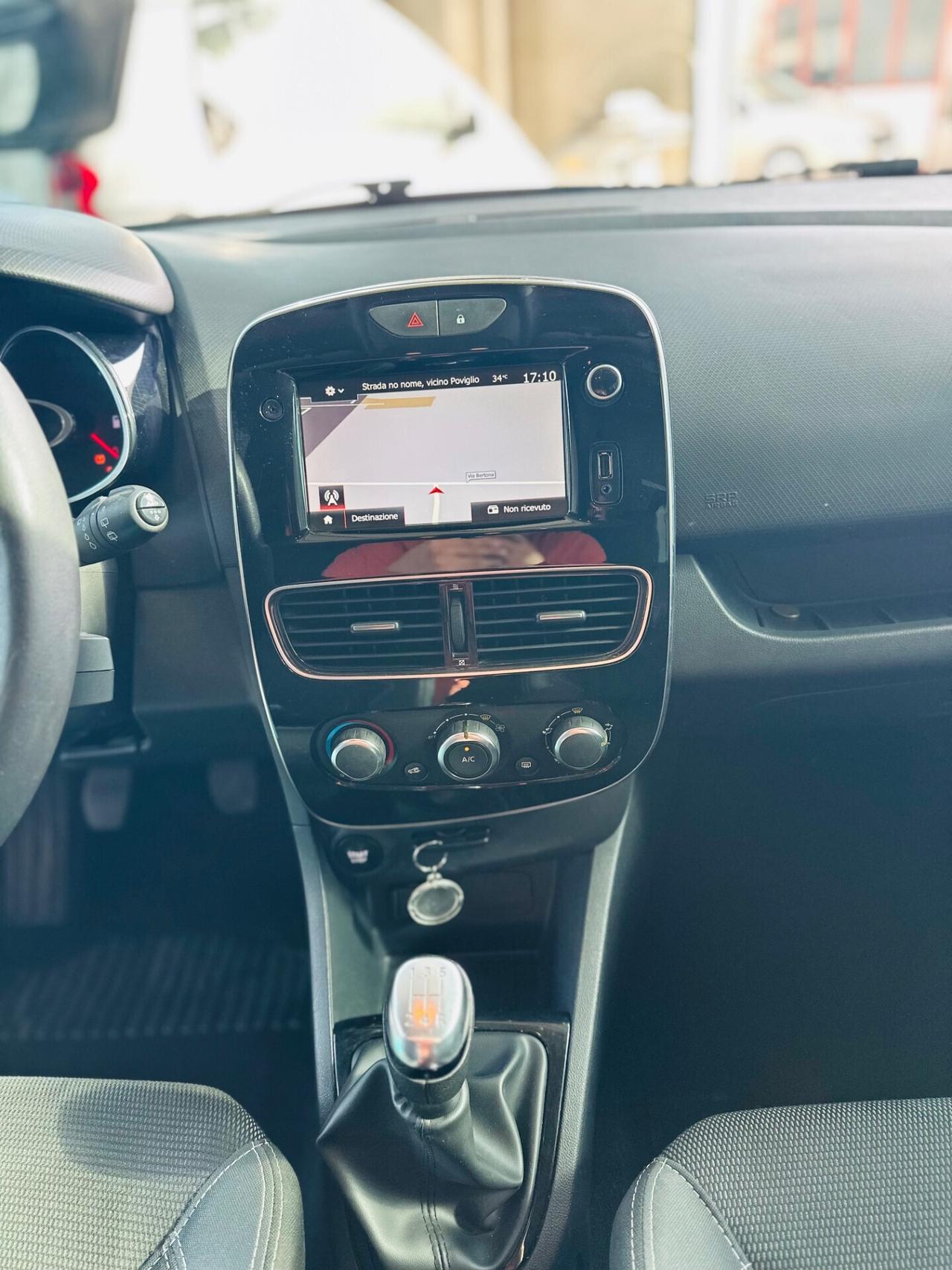 Renault Clio dCi 8V 75 CV 5 porte Moschino Life