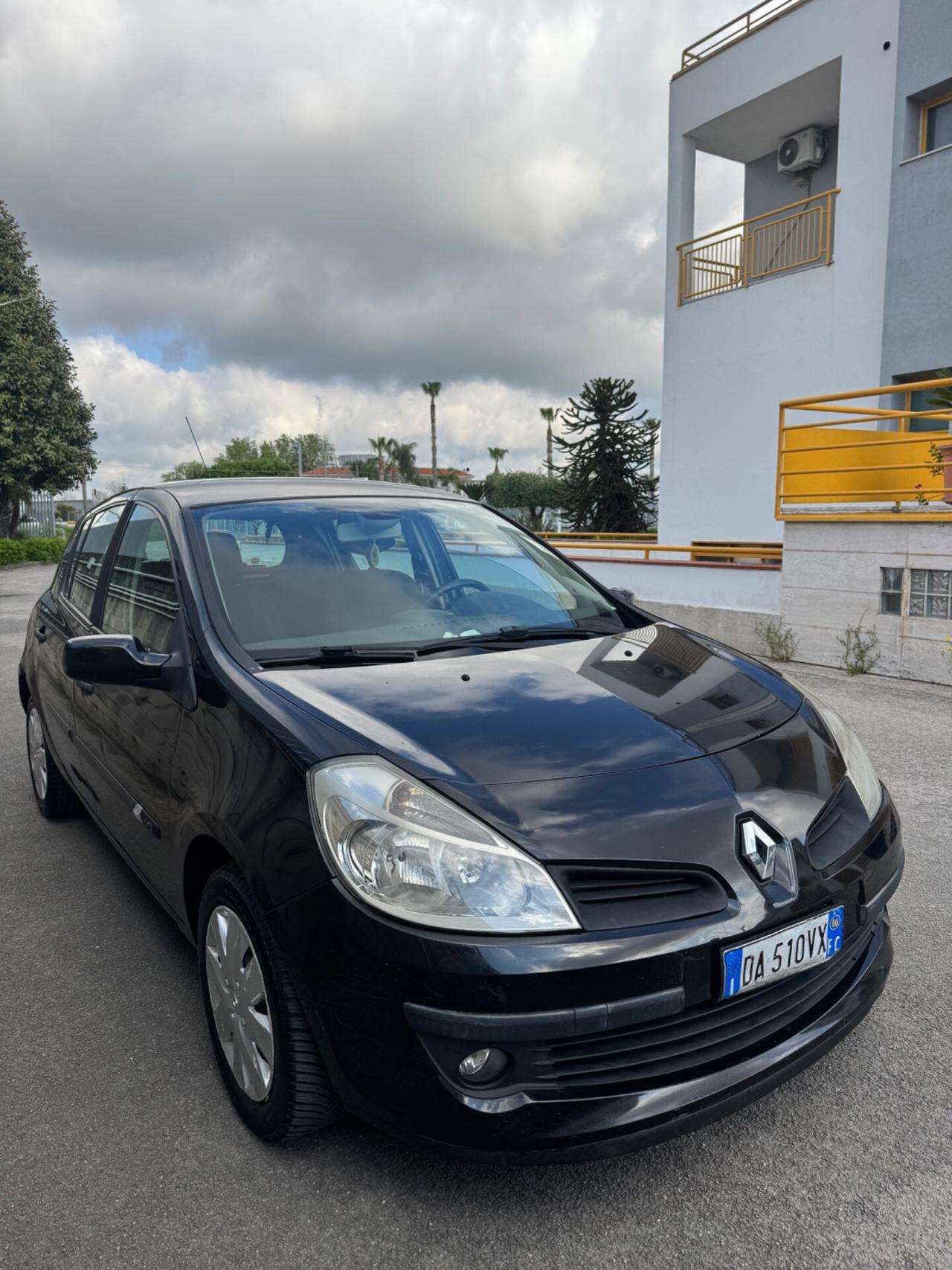 Renault Clio Storia 1.5 dCi 65CV 5 porte Dynamique