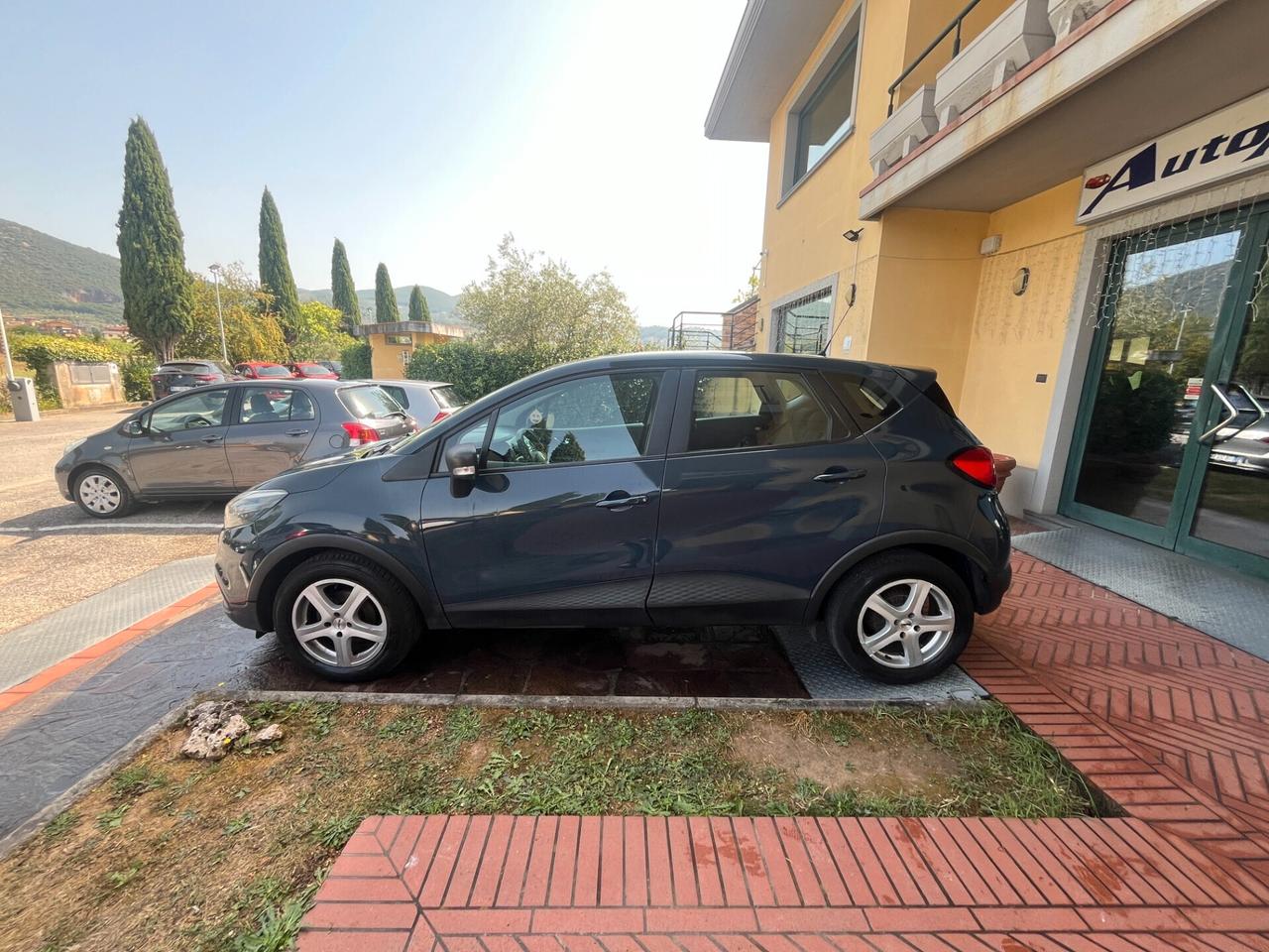 Renault Captur 0.9 TCe 12V 90 CV Start&Stop Live
