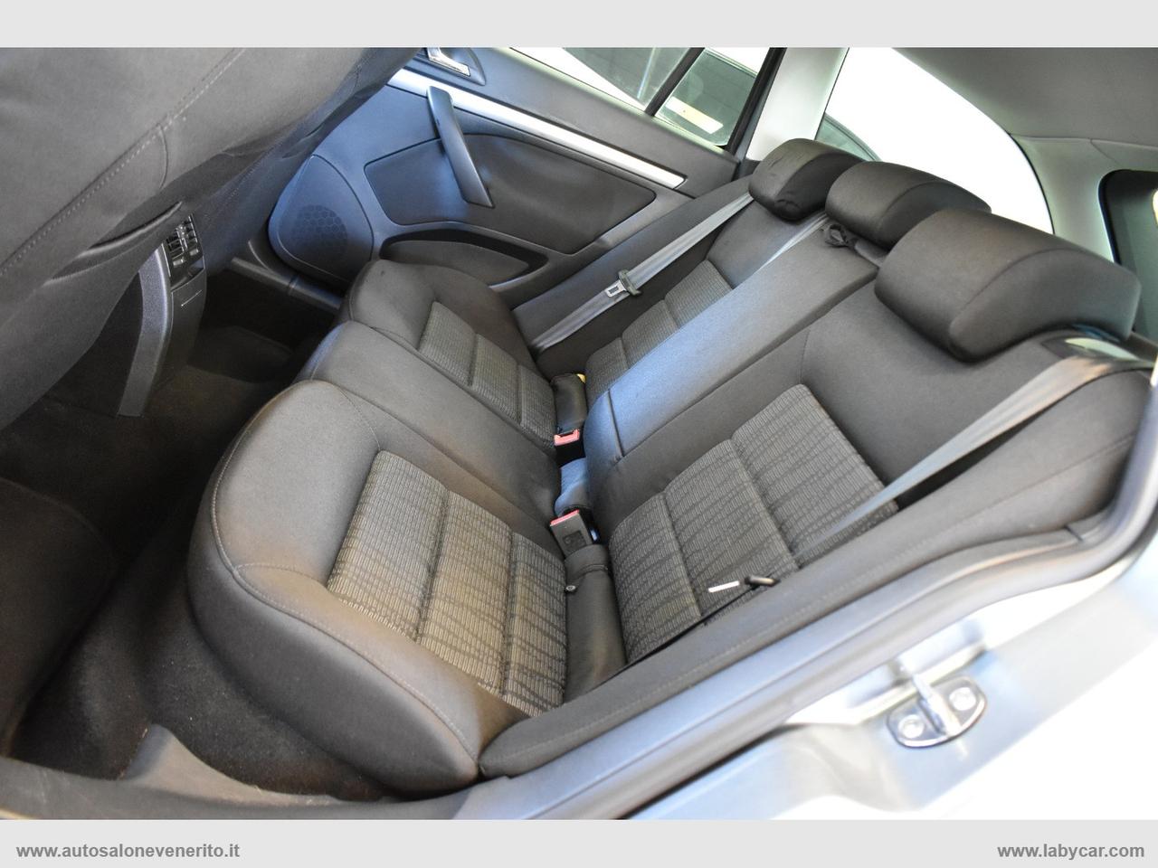 SKODA Octavia 1.6 TDI CR Wagon Elegance