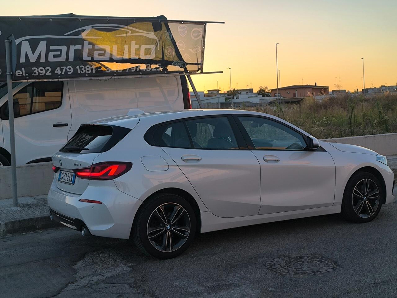 BMW SERIE 1 SPORT 118D 150cv COCKPIT/NAV/PELLE/