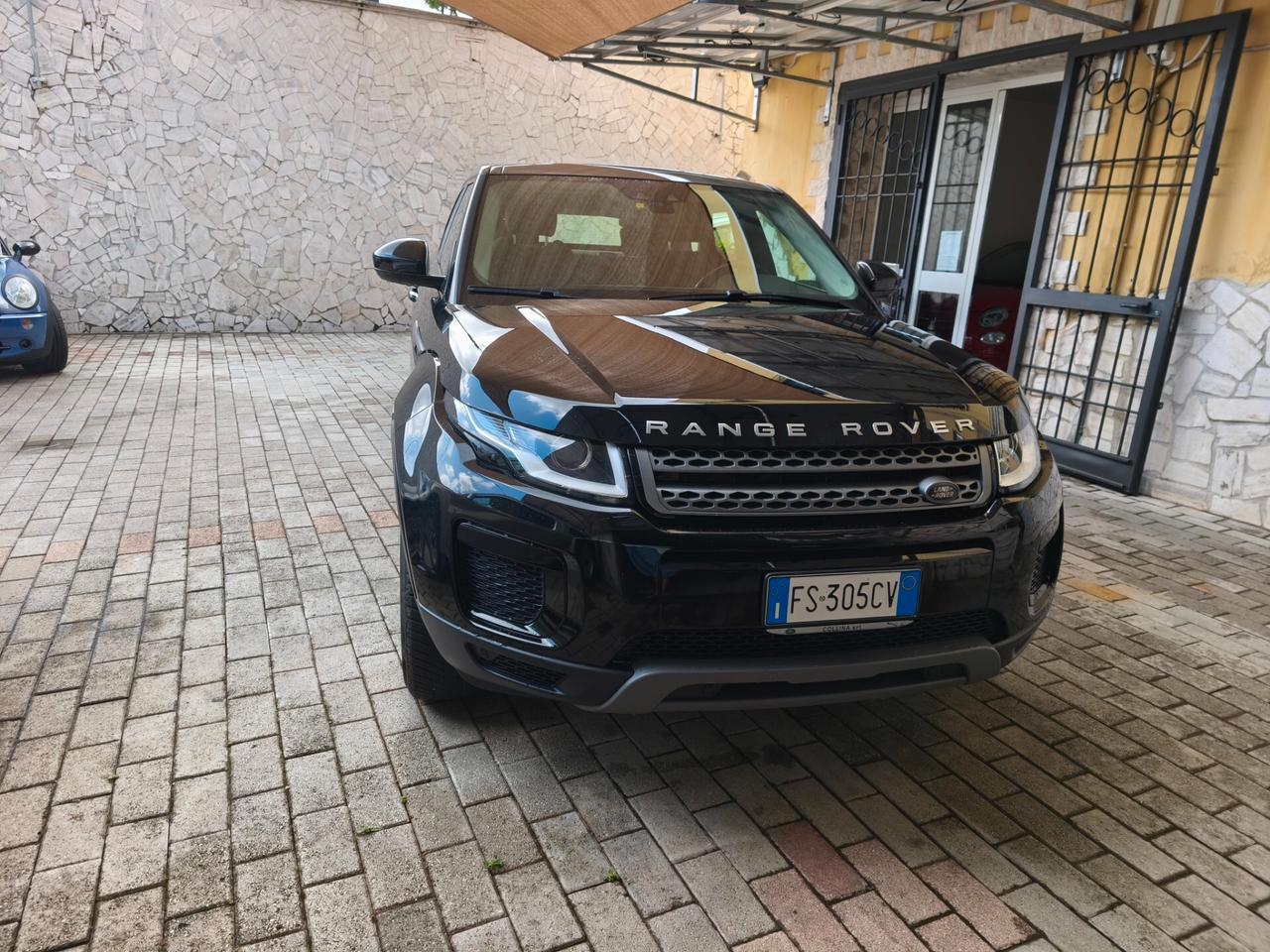 Land Rover Range Evoque 2.0 TD4 150 CV 5p. SE Dynamic