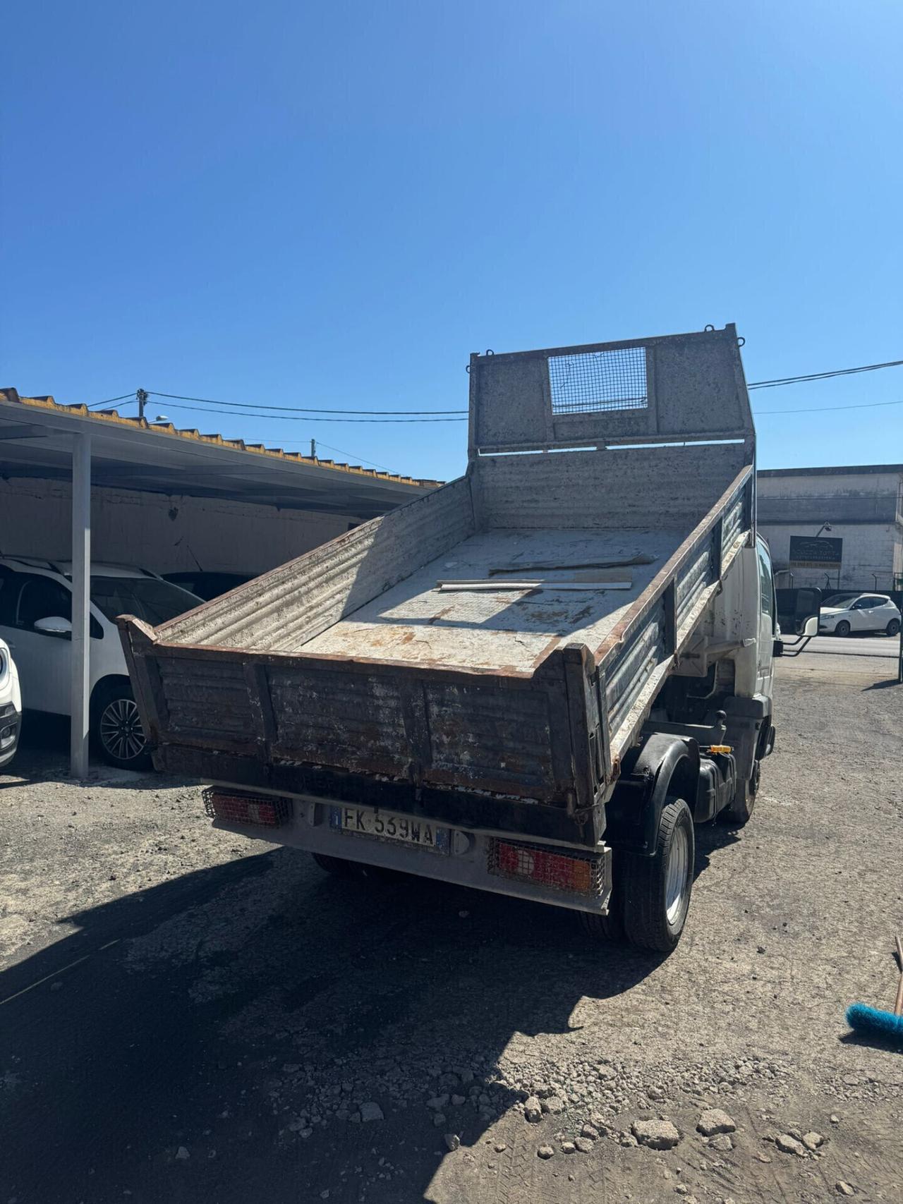 NISSAN CABSTAR E 120 RIBALTABILE 3 LATERALE ANNO 2003