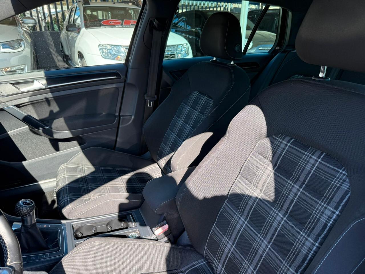 Volkswagen Golf Business GTD 2.0 TDI 5p. 4 Free BlueMotion Tech.