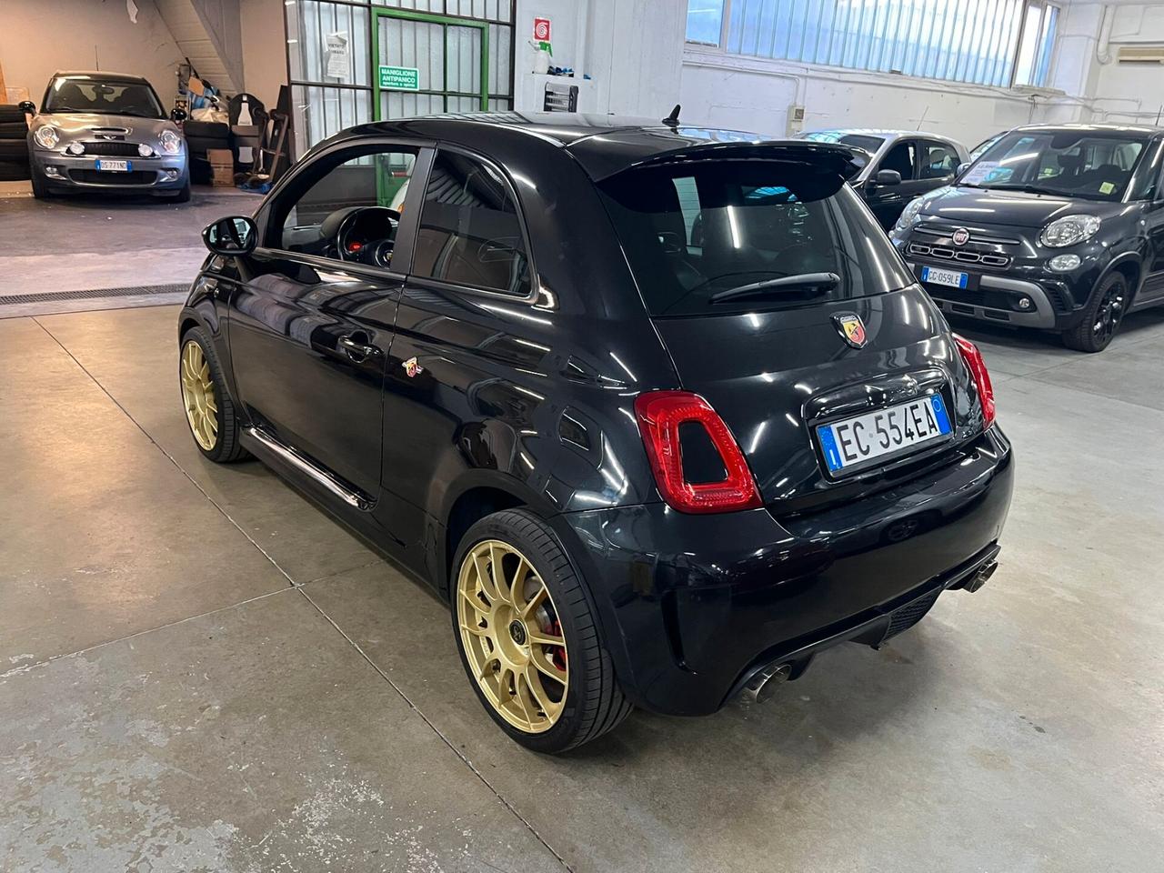 Abarth 500 1.4 Turbo T-Jet Tenuta benissimo!!!