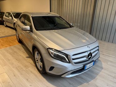 Mercedes-benz GLA 220 4MATIC PREMIUM