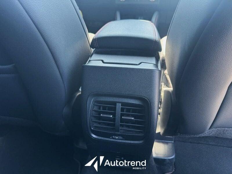 Ford Kuga 2.0 EcoBlue 150 CV AWD Automatica ST-Line