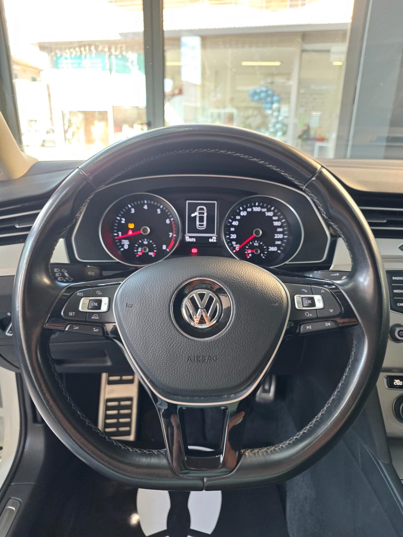 Volkswagen Passat 1.4 TSI Trendline BlueMotion Technology