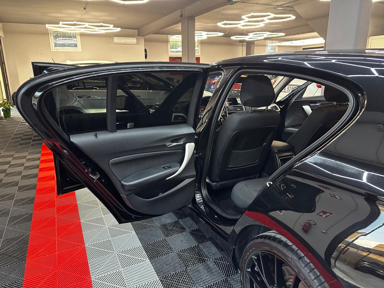 Bmw Serie 1 120d FULL LED - FABIANOAUTO