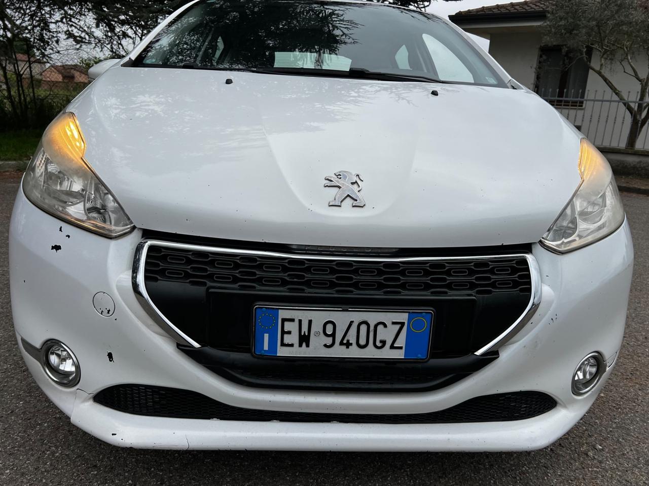 Peugeot 208 1.4 HDi 68 CV 5 porte Active