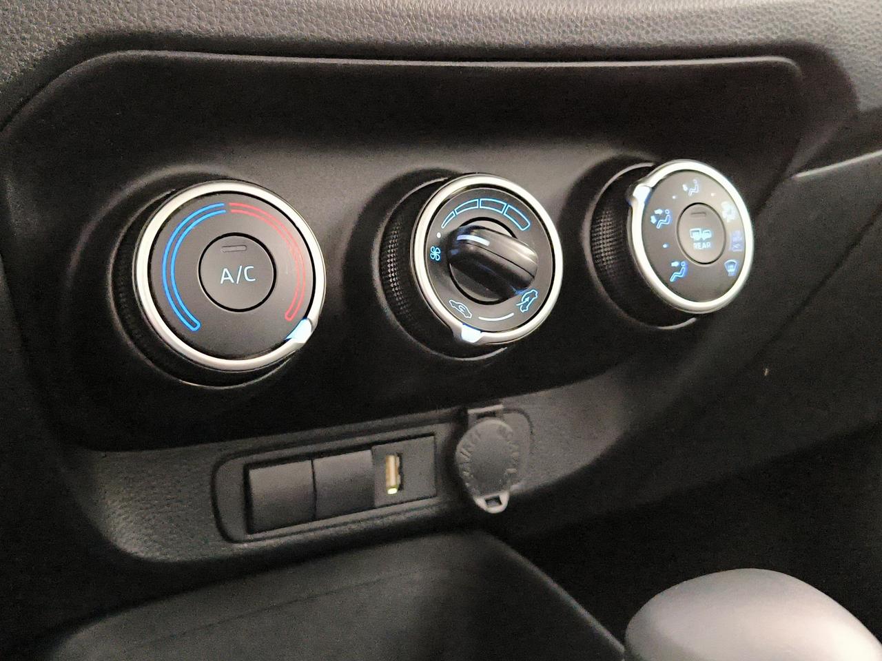 Toyota Aygo x 1.0 active 72cv s-cvt