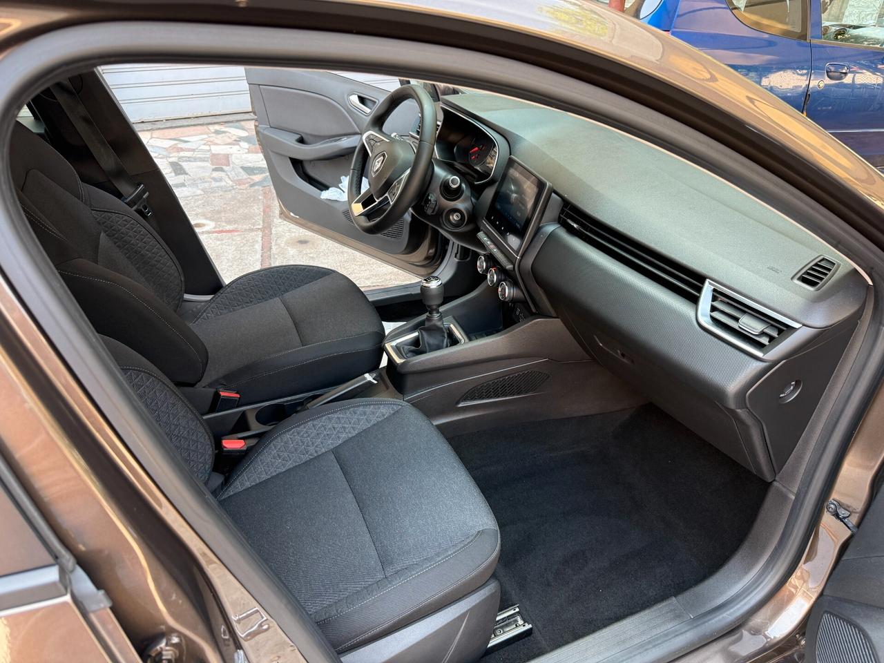Renault Clio SCe 75 CV 5 porte Business OK NEOPATENTATI
