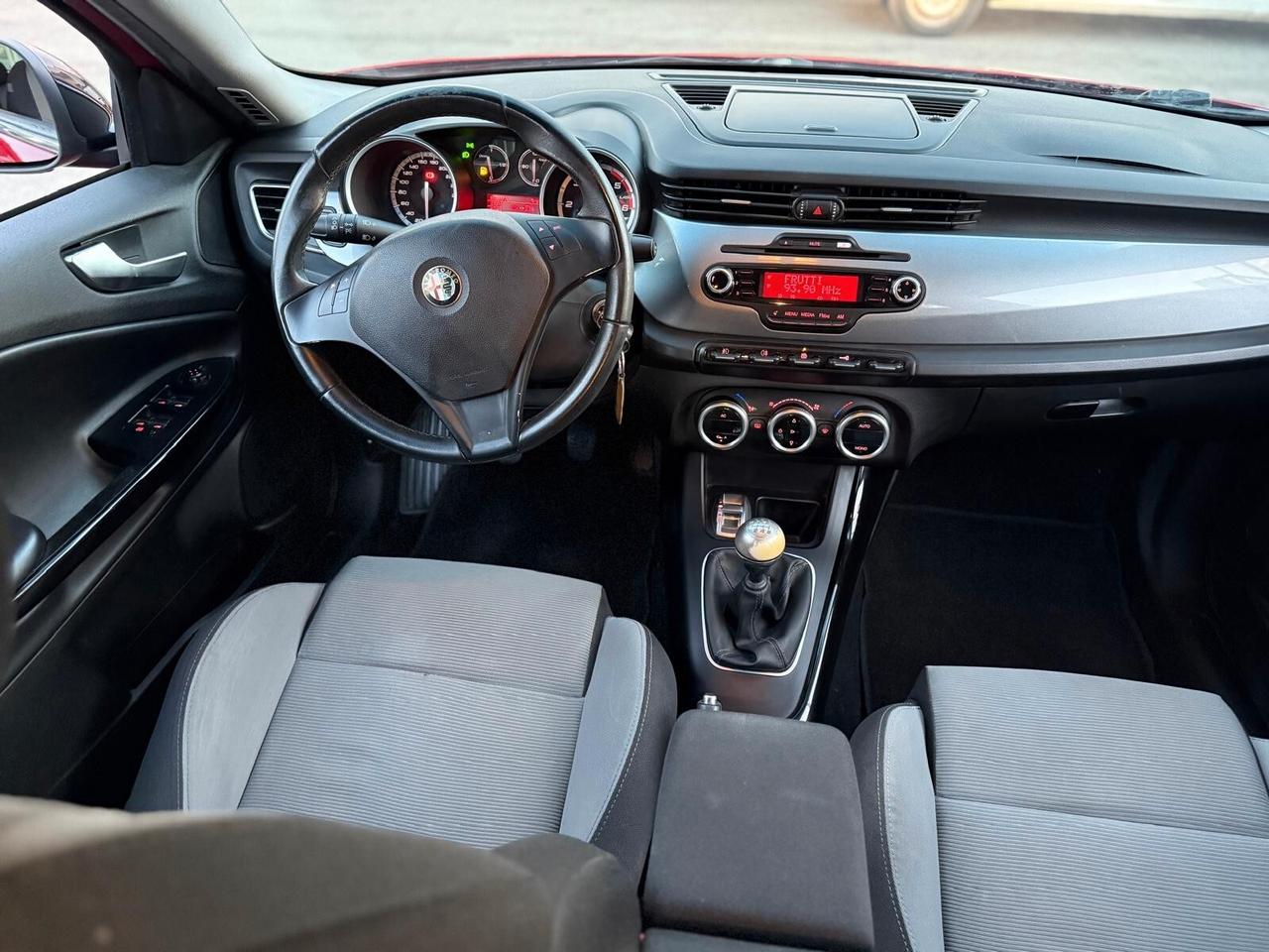 Alfa Romeo Giulietta 1.6 JTDm-2 105 CV Exclusive