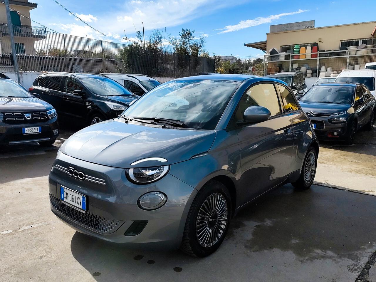 Fiat 500e 3+1