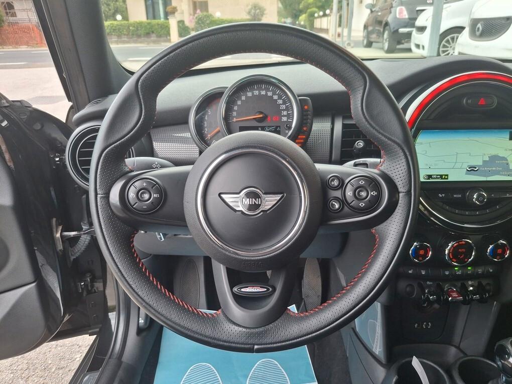 Mini Cooper D 5 porte