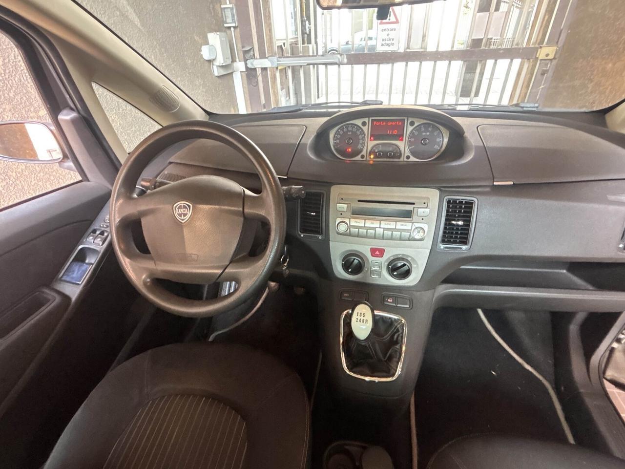 Lancia Musa 1.4 16v