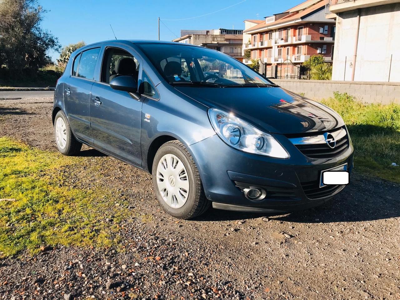 Opel Corsa 1.3CDTI NEOPATENTATI CHIAMA 2009