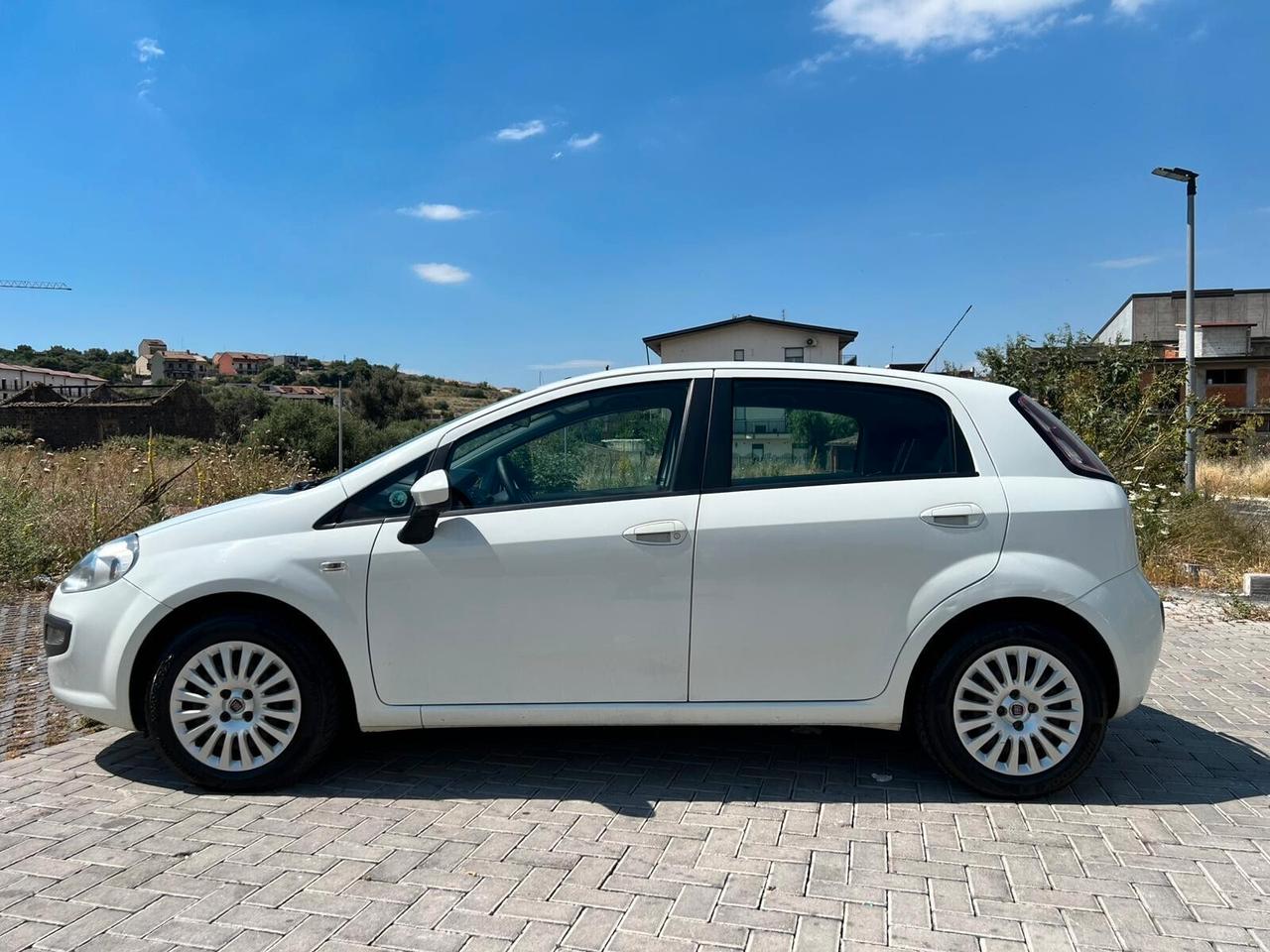 Fiat Punto Evo 1.3MLJT 150000KM FULL CHIAMA 2010