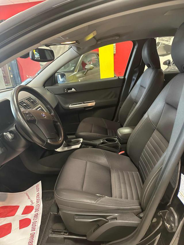 VOLVO S40 2.0 D cat Momentum