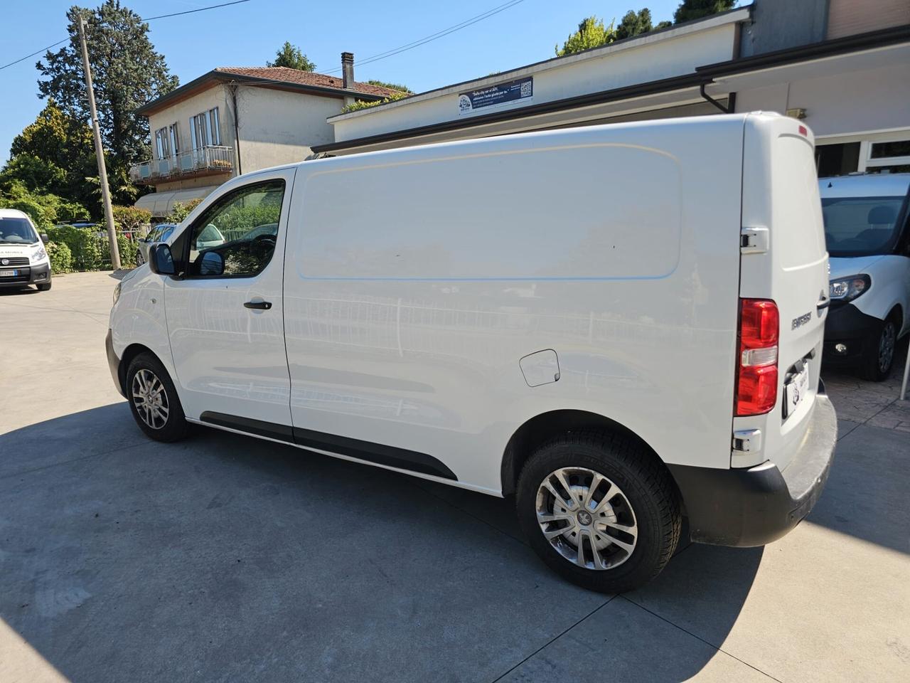 PEUGEOT EXPERT / NON MARCIANTE