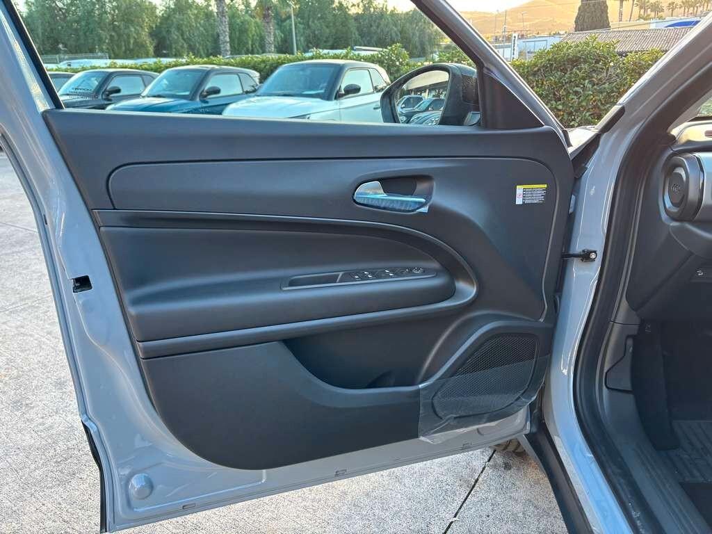 Jeep Avenger 1.2 Turbo 100 CV MHEV Altitude KM 0 IVA ESPOSTA Tua a soli 245 Euro al mese