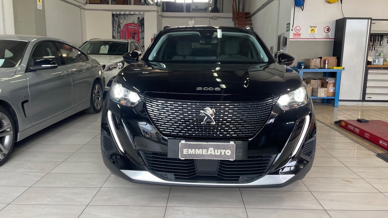 Peugeot 2008 BlueHDi 110 S&S Allure Pack