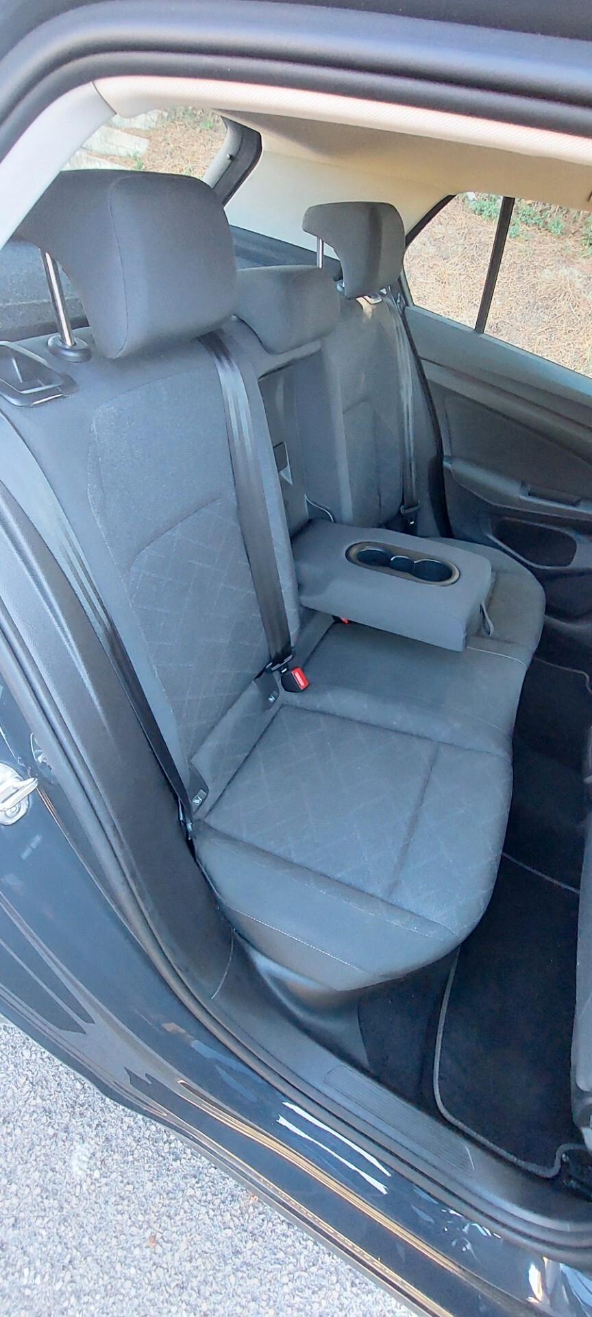 GOLF 8 DSG 2,0 DIESEL 115 CV STRAFULL NAVI LEGA TELEFONO CRUISE CAMBIO AUTOMATICO NUOVA