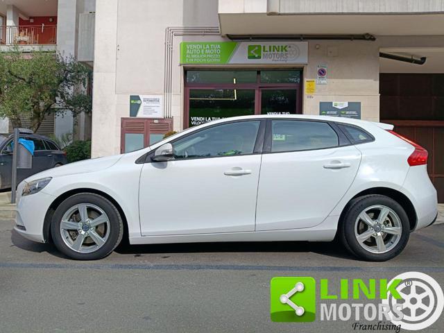 VOLVO V40 D2 1.6 Kinetic NEOPATENTATI